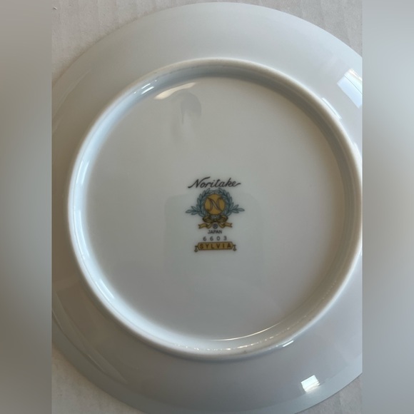 Noritake Sylvia Bread & Butter Dish - Picture 4 of 5